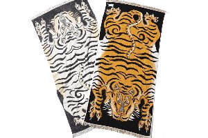 캘 오 라인 티벳 타이거 블랑켓 / Cal O Line Tibetan Tiger Blanket